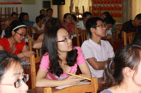 学习社团建设经验 丰富校园文化生活